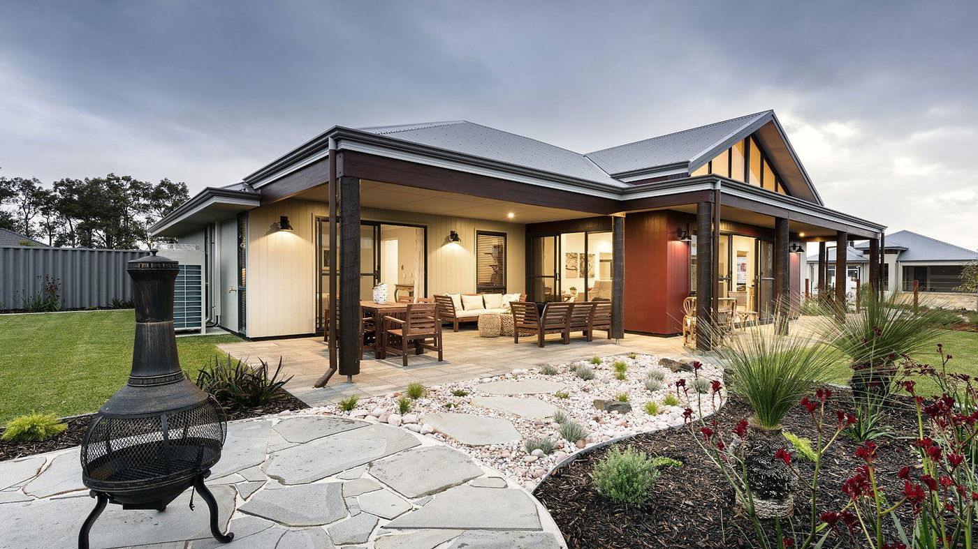 Rural Building Company - The Ferguson Retreat (Original) - Gallery - Side Elevation 3