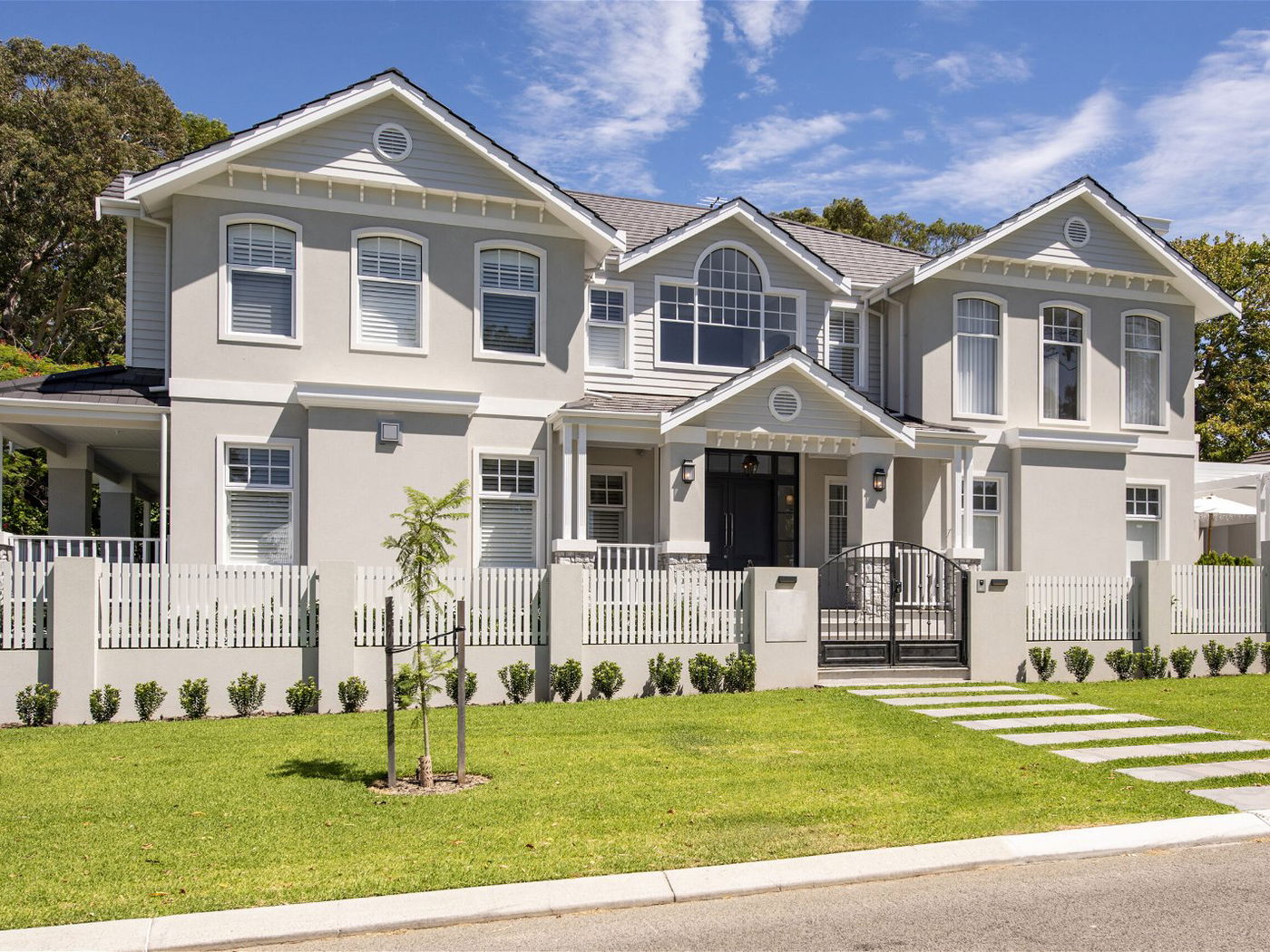 Oswald Homes - Hampton Manor - Gallery - Exterior Address Removed 2 Scaled