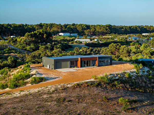 Rural Building Company - Pink Lake - Gallery - default