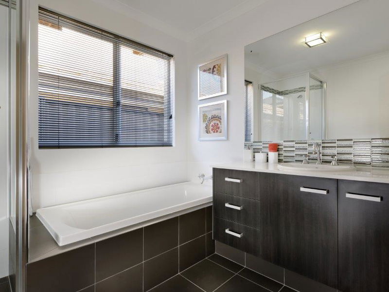 Residential Attitudes -  - Gallery - Caversham Display 017