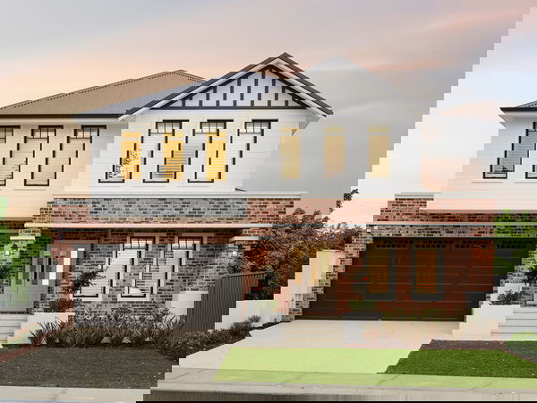 Plunkett Homes - Windsor | Display - Gallery - 013 Colorbond Fence