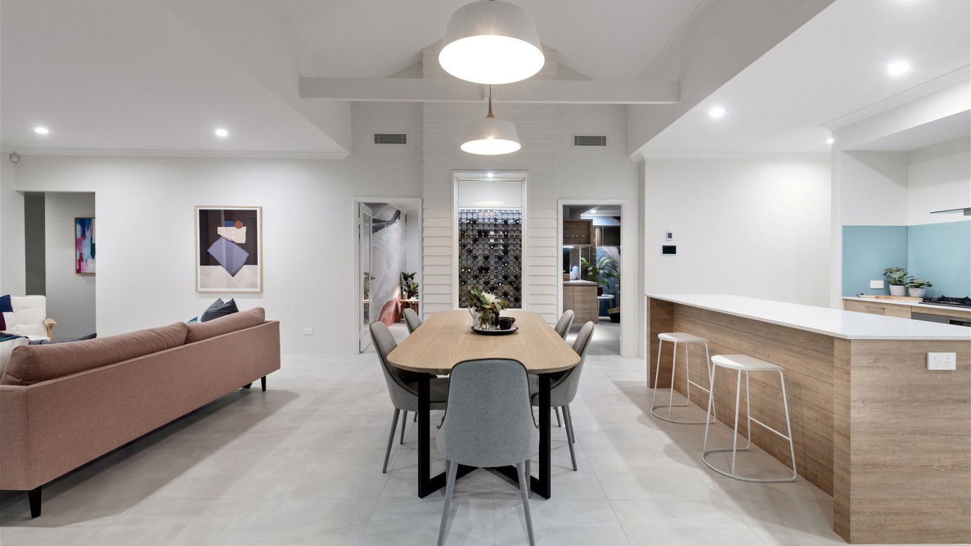 Wa Country Builders - The Airlie Beach | Display - Gallery - D-Max Photograohy
http://www.dmaxphotography.com.au
joel@dmaxphotography.com.au